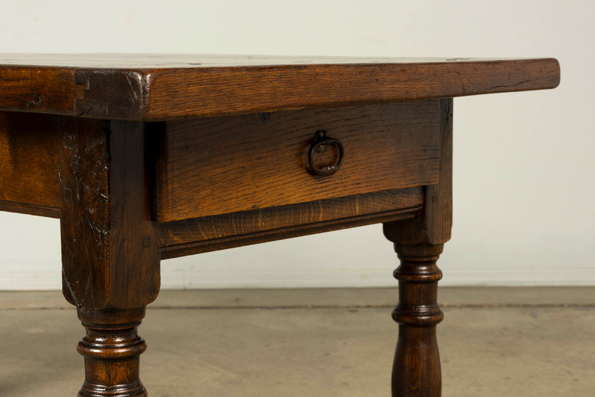 Early 19th Century French Louis XIII Style Oak Farmhouse Dining Table