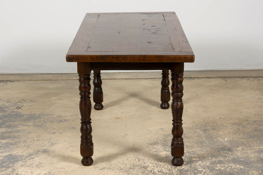 Early 19th Century French Louis XIII Style Oak Farmhouse Dining Table