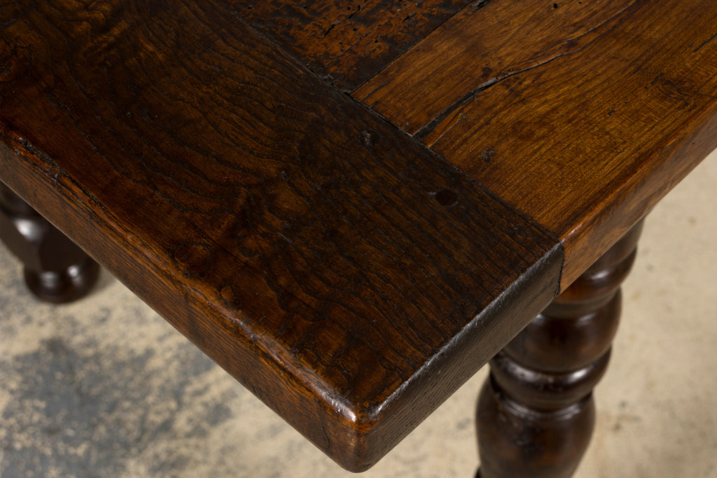 Early 19th Century French Louis XIII Style Oak Farmhouse Dining Table