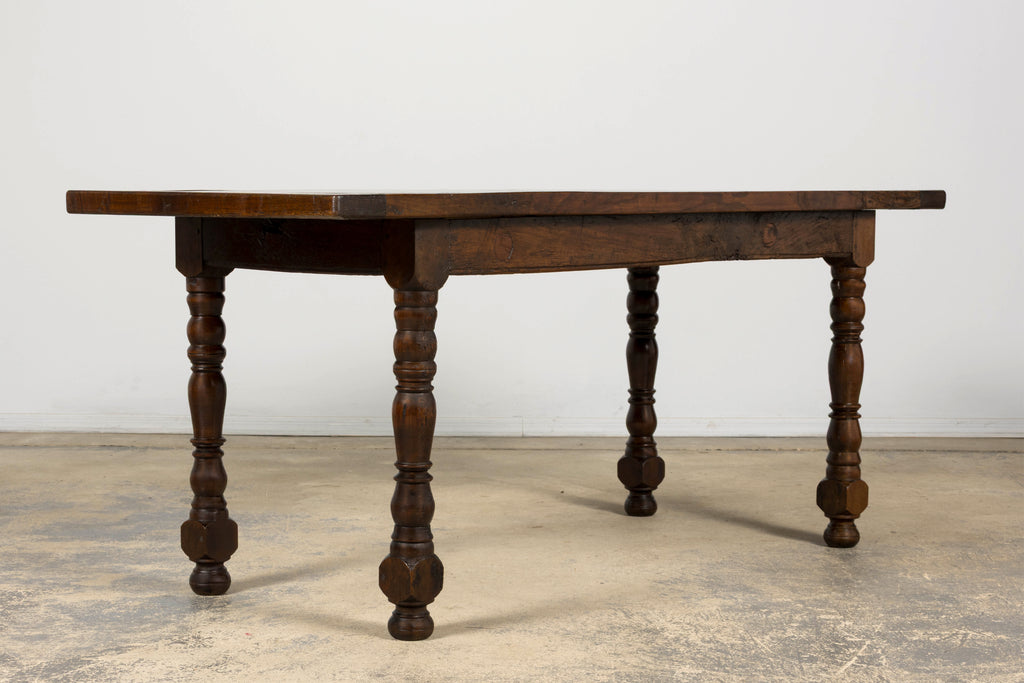 Early 19th Century French Louis XIII Style Oak Farmhouse Dining Table
