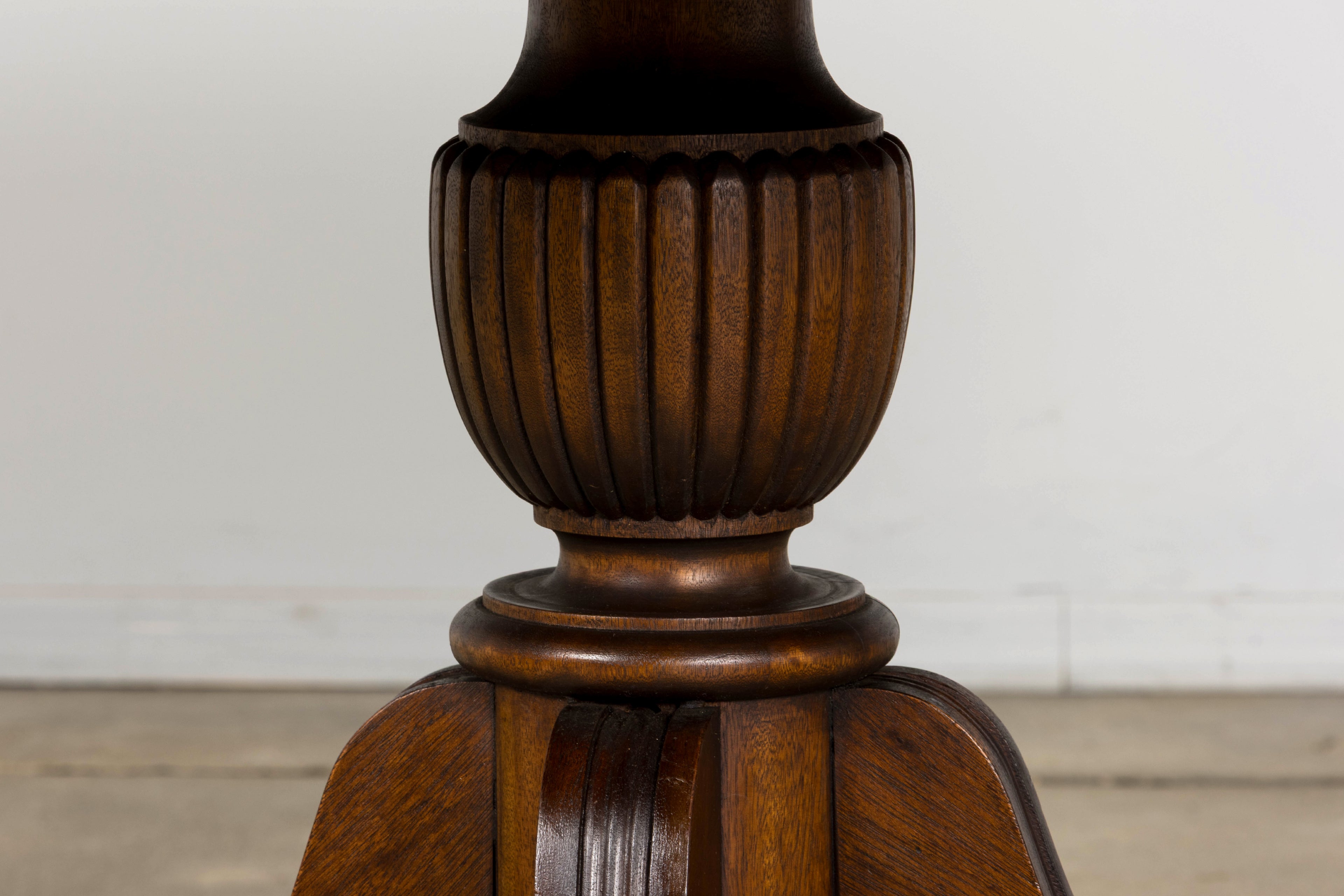 Early 20th Century English Regency Revival Leather Top Center Table