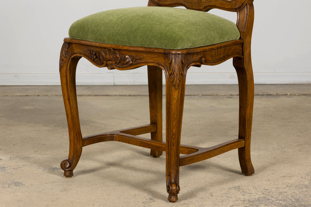 Early 20th Century French Louis XV Walnut Dining Chairs with Moss Green Mohair, Set of 8