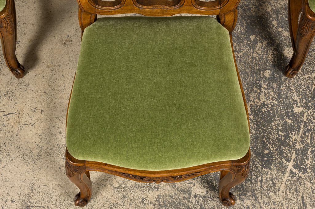 Early 20th Century French Louis XV Walnut Dining Chairs with Moss Green Mohair, Set of 8