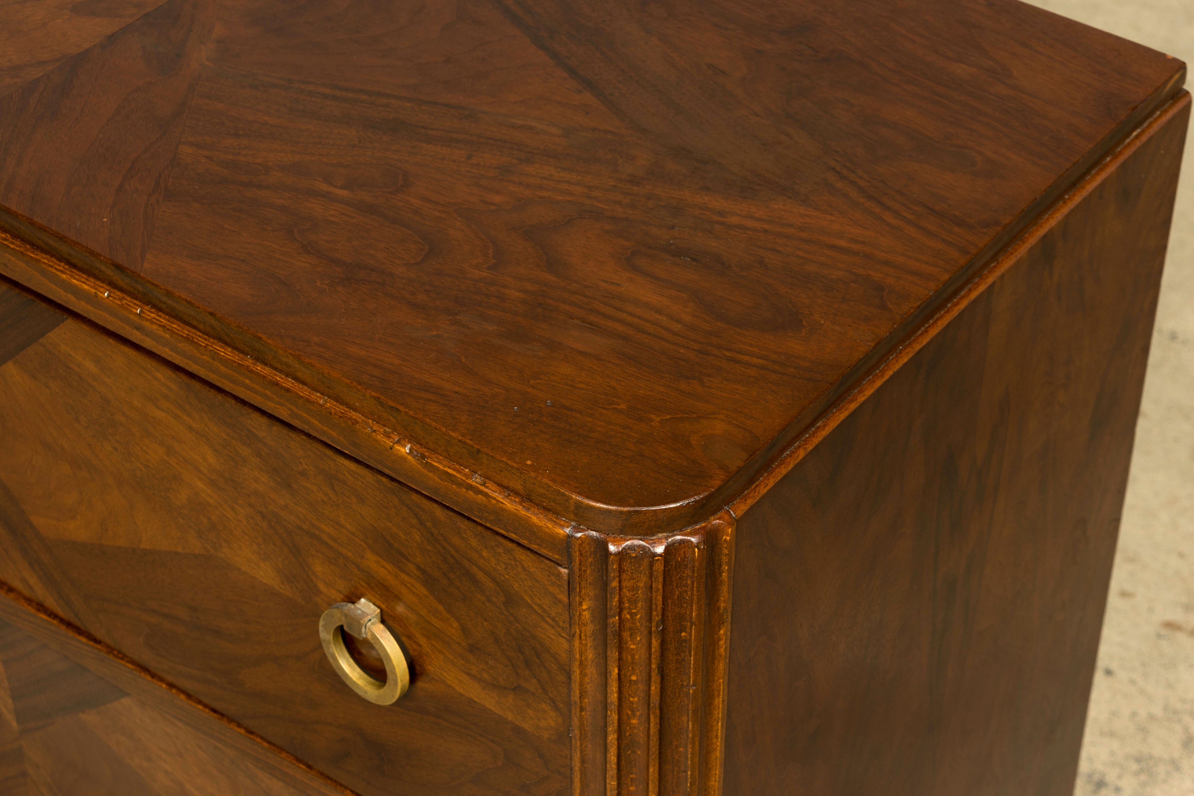 French Art Deco Geometric Walnut Commode by Mercier Frères, Paris, circa 1930