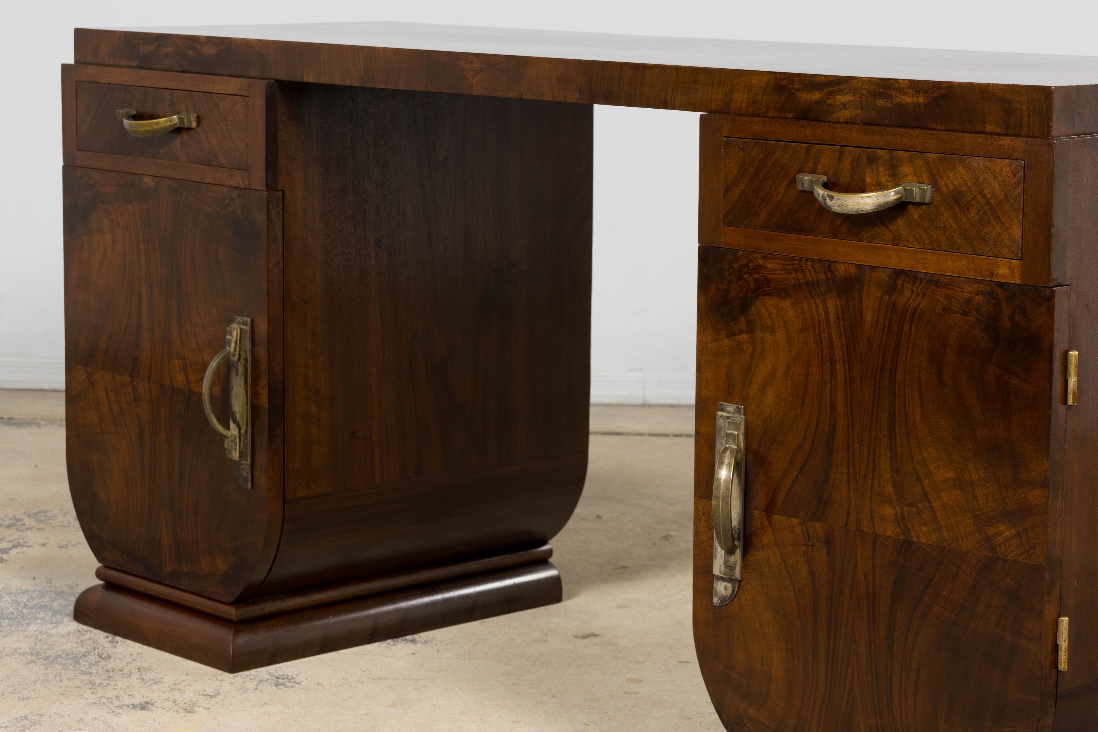 French Art Deco Walnut Burl Pedestal Desk, 1930s