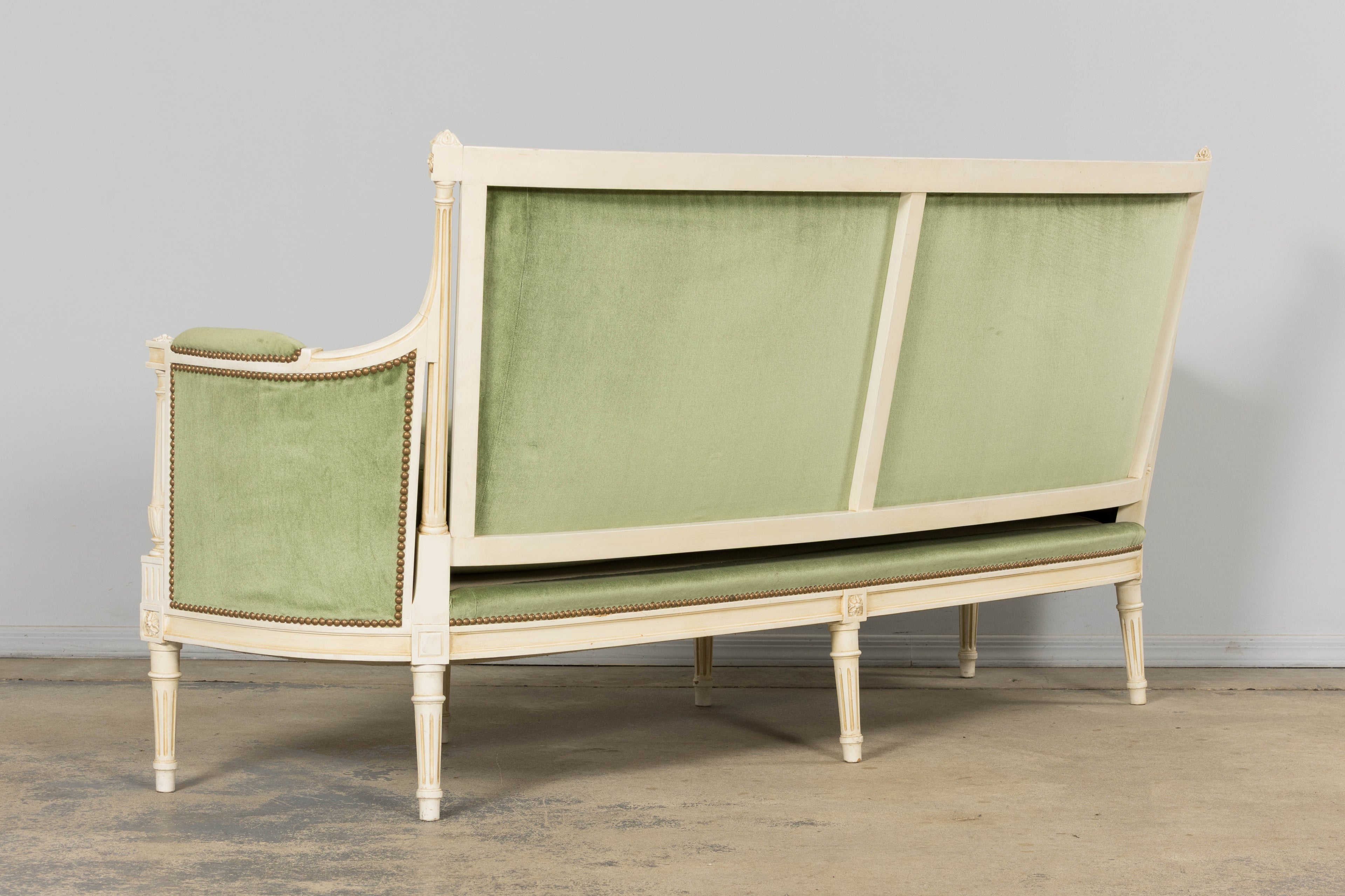 ON HOLD French Louis XVI Style Painted Canapé in Moss Green Velvet, Early 20th Century, Provence