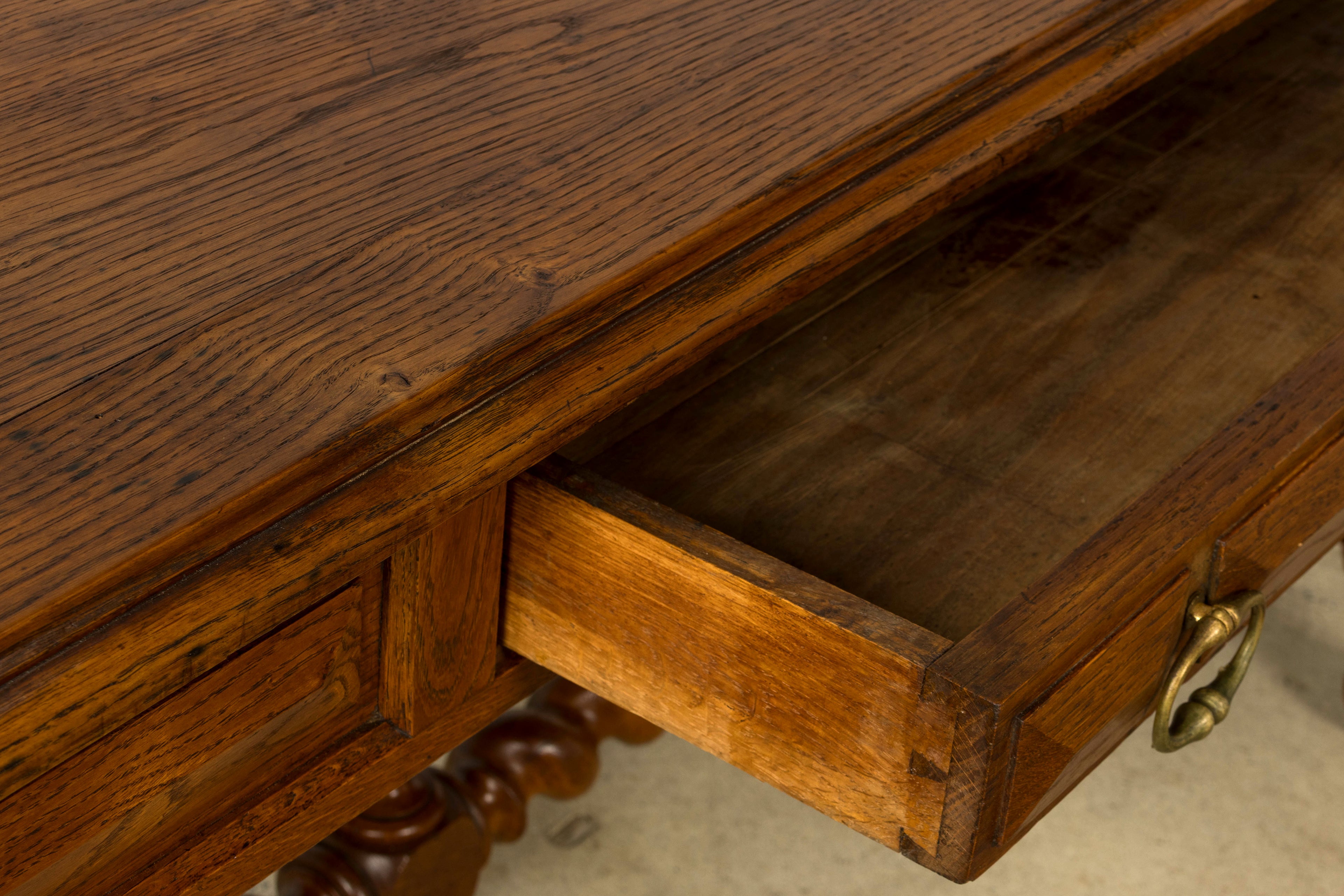 Late 19th Century French Louis XIII Oak Writing Desk with Barley Twist Legs