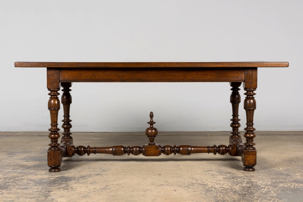 Late 19th Century French Louis XIV Style Oak Dining Table