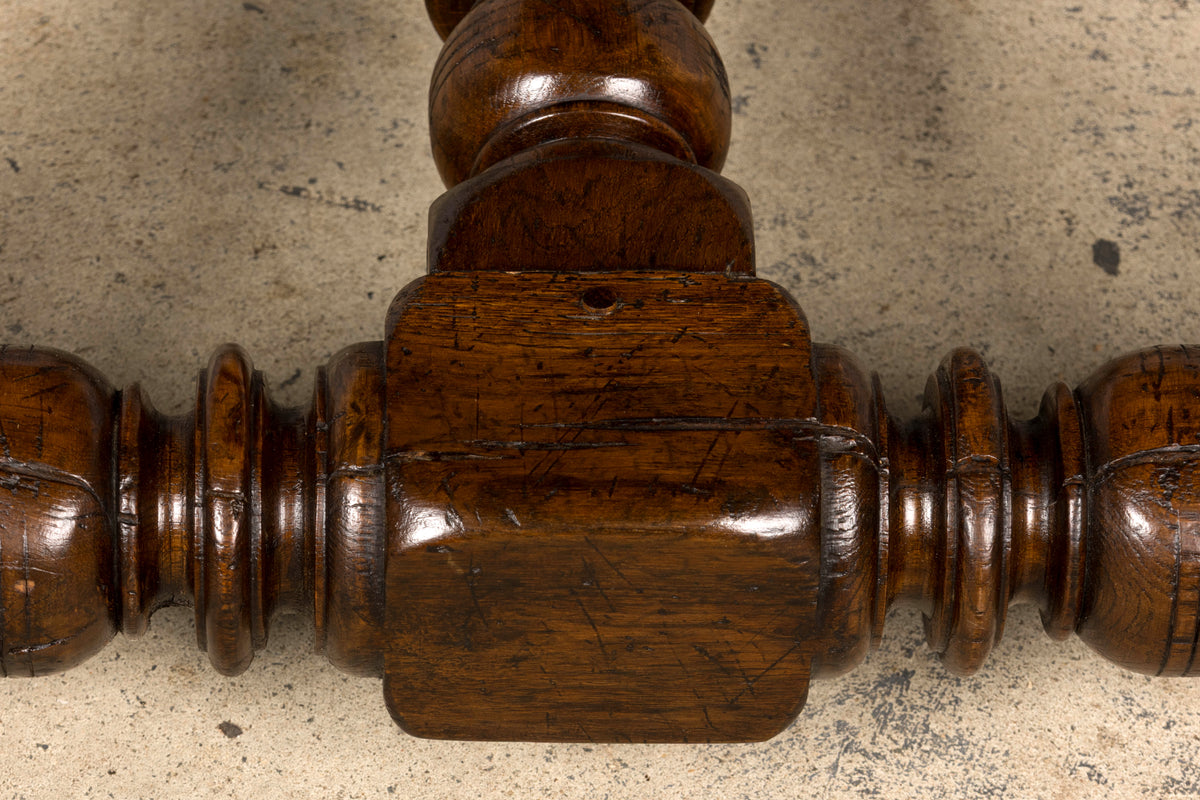 Late 19th Century French Louis XIV Style Oak Dining Table