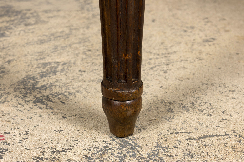Late 19th Century French Louis XVI Style Oak Canapé in Cream Jacquard