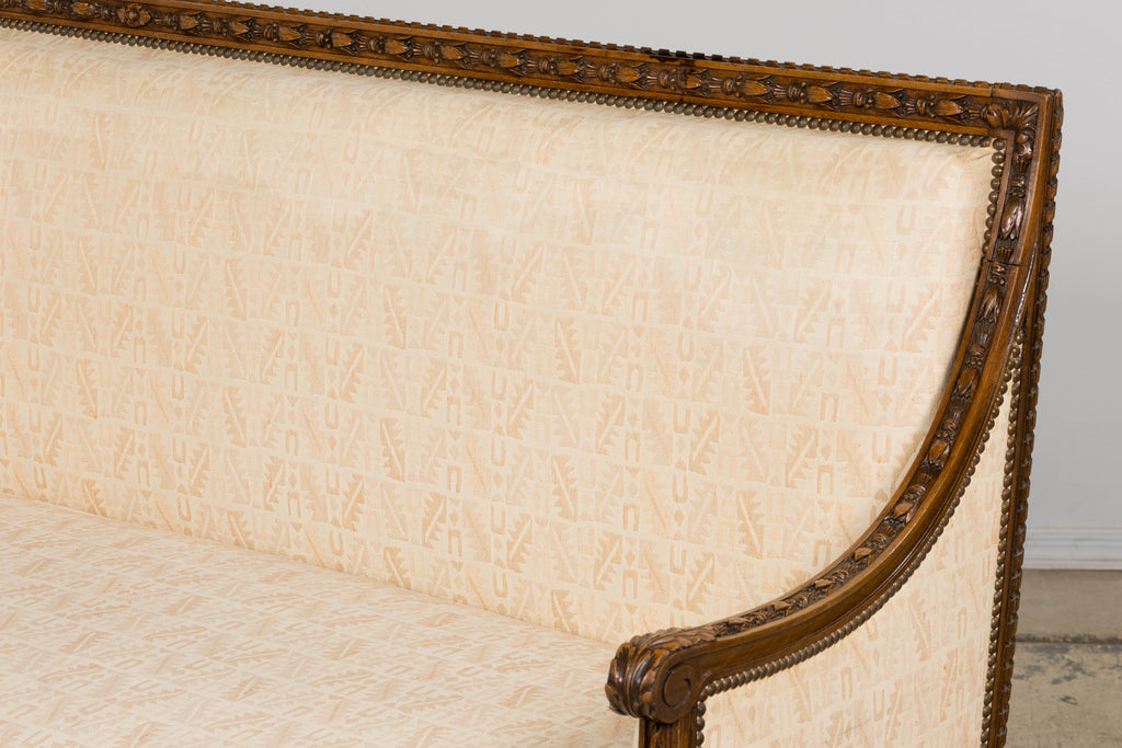 Late 19th Century French Louis XVI Style Oak Canapé in Cream Jacquard