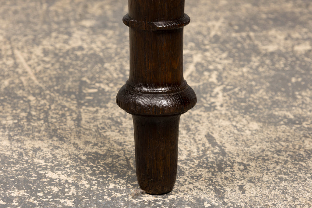Mid-19th Century French Louis Philippe Long Oak Dining Table with Drawers