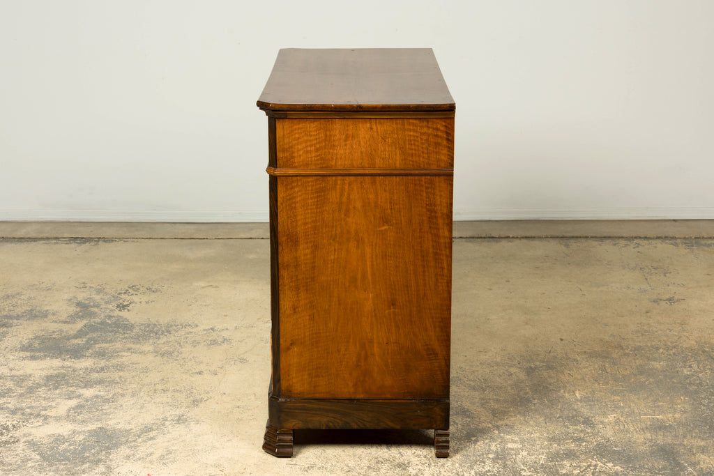 Mid-19th Century French Louis Philippe Walnut Chest of Drawers
