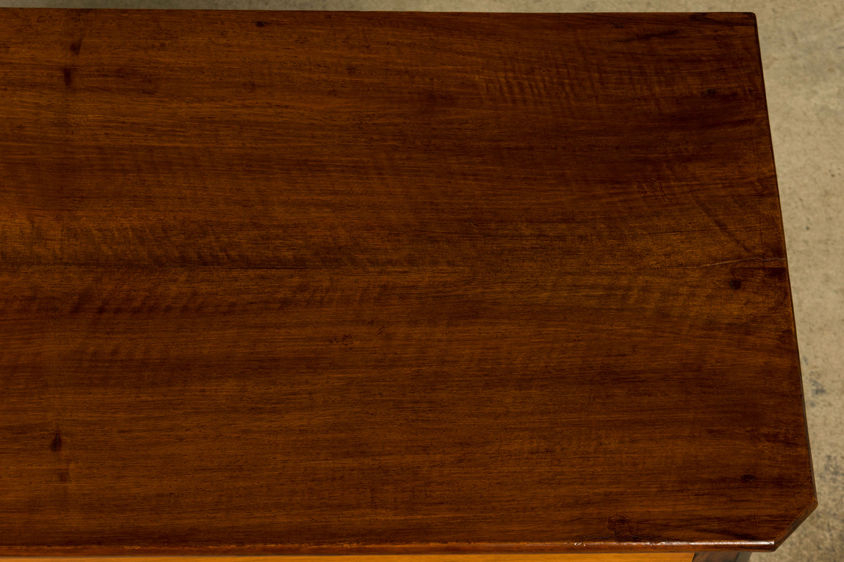 Mid-19th Century French Louis Philippe Walnut Chest of Drawers