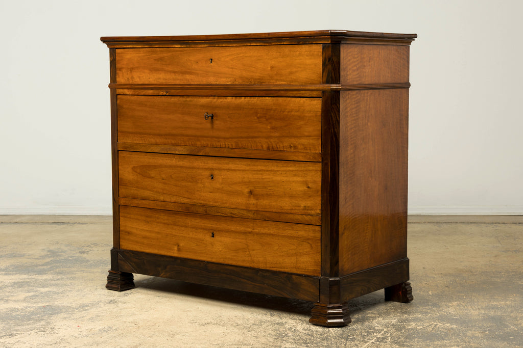 Mid-19th Century French Louis Philippe Walnut Chest of Drawers