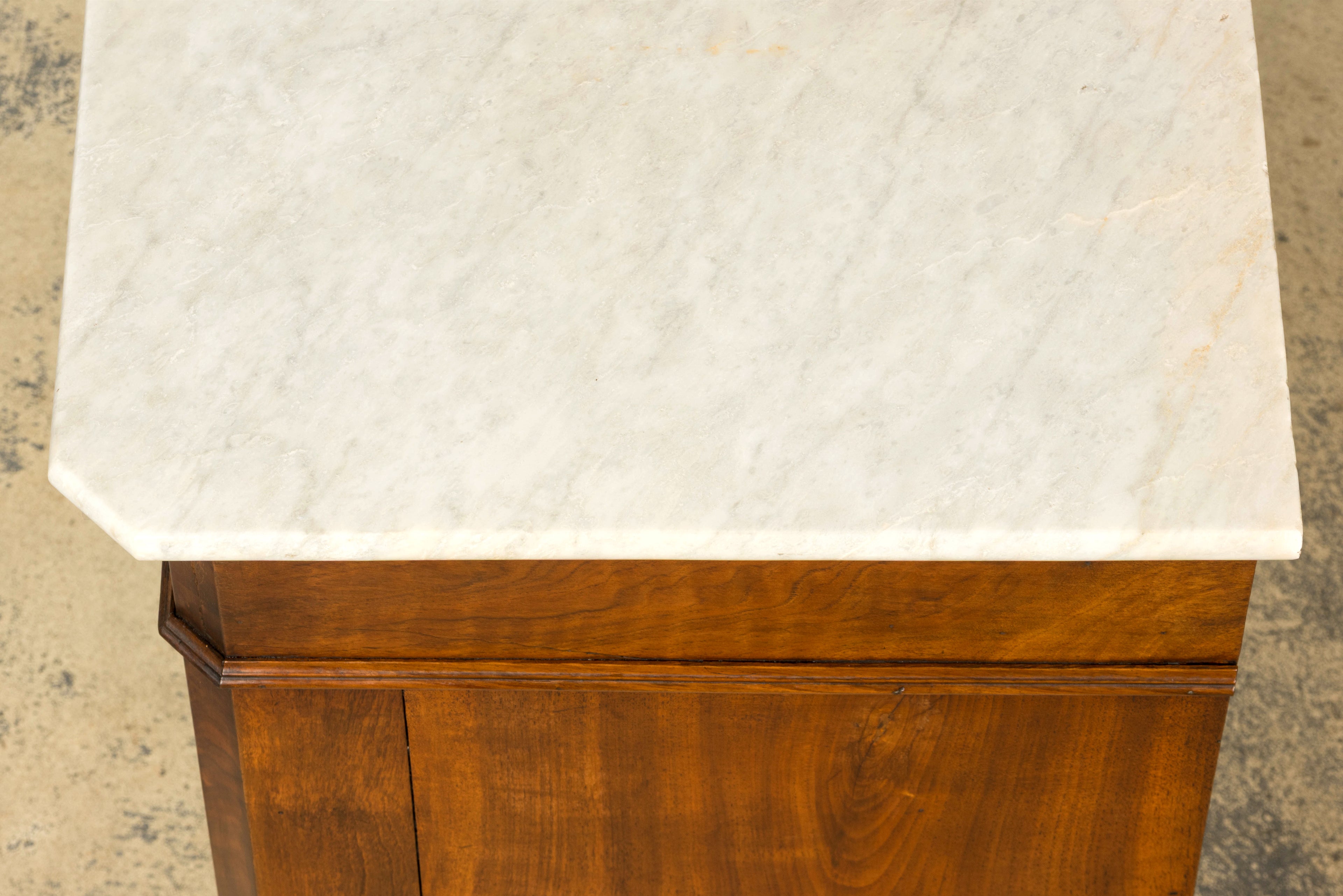 Mid-19th Century French Louis Philippe Walnut Commode with Carrara Marble Top