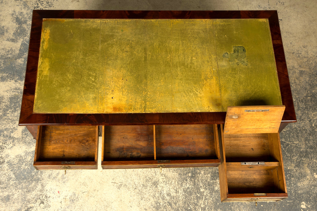 Mid-19th Century French Neoclassical Mahogany Bureau Plat Desk With Chartreuse Leather