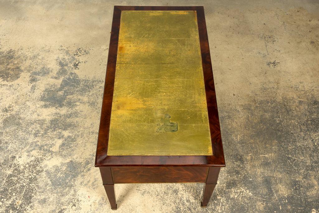 Mid-19th Century French Neoclassical Mahogany Bureau Plat Desk With Chartreuse Leather