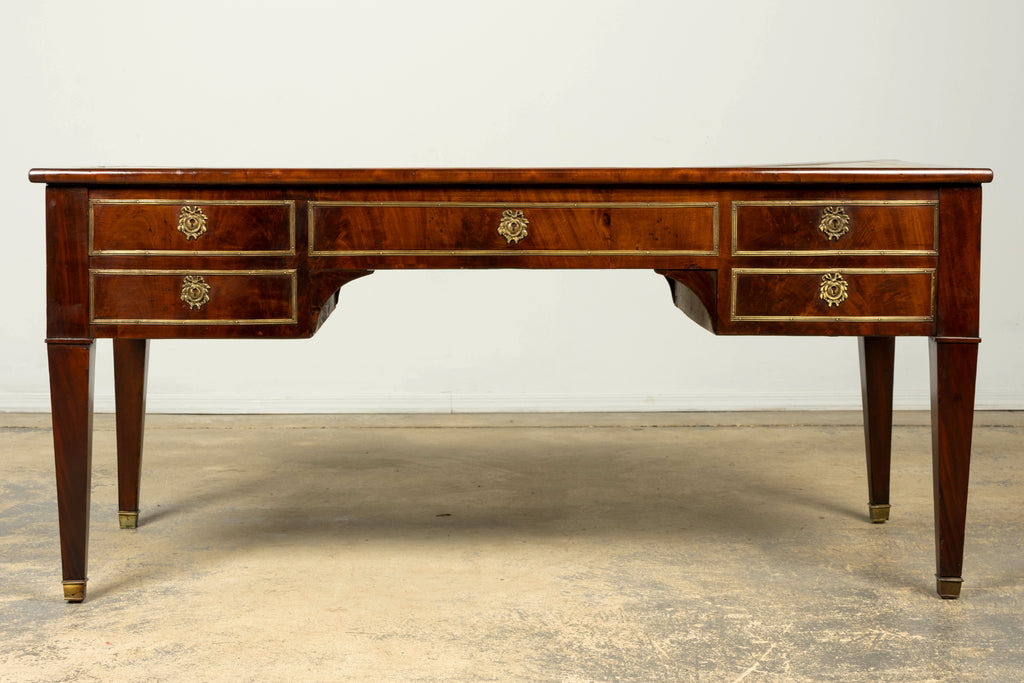 Mid-19th Century French Neoclassical Mahogany Bureau Plat Desk With Chartreuse Leather