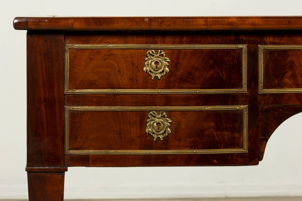 Mid-19th Century French Neoclassical Mahogany Bureau Plat Desk With Chartreuse Leather