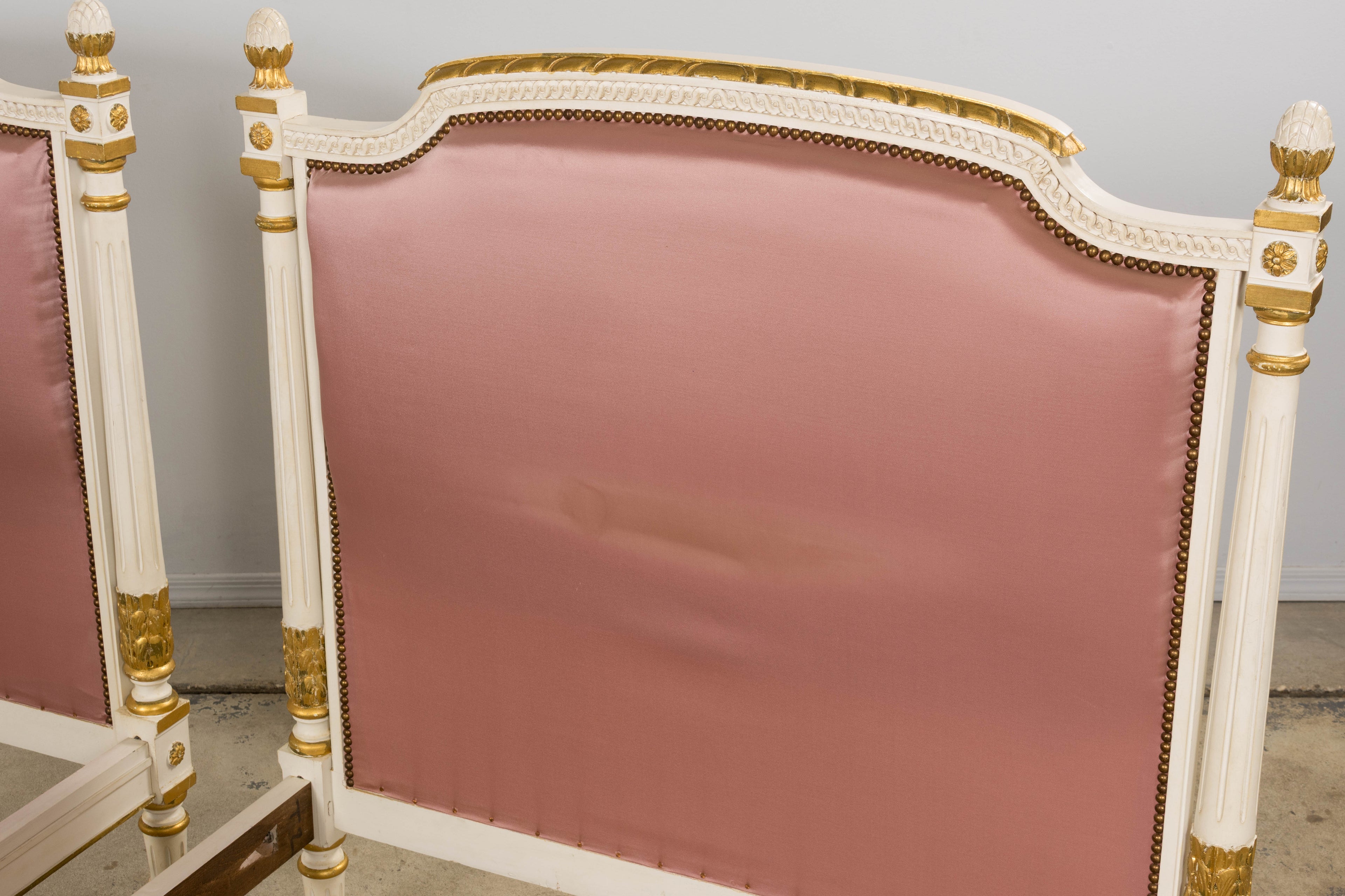 Mid-Century Louis XVI Twin Bed Frames, Pink Silk, Painted Wood, 1940
