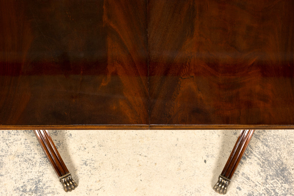 Mid-Century English Georgian Style Mahogany Double Pedestal Extendable Dining Table
