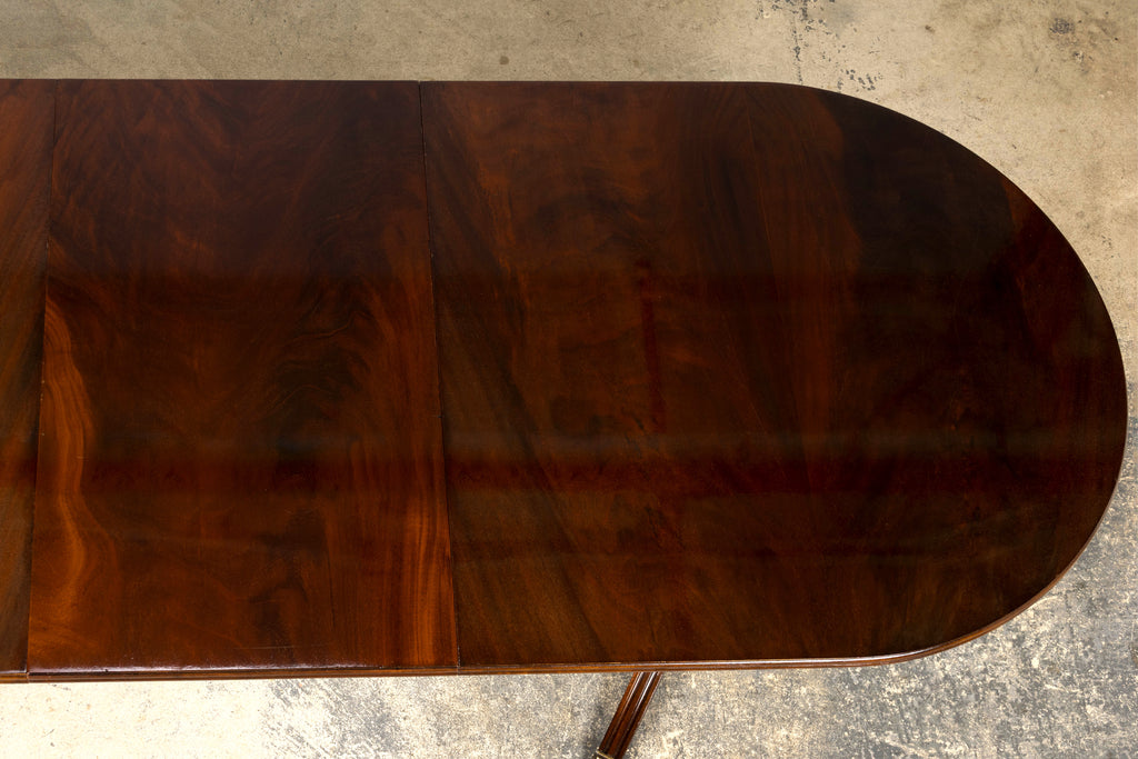 Mid-Century English Georgian Style Mahogany Double Pedestal Extendable Dining Table