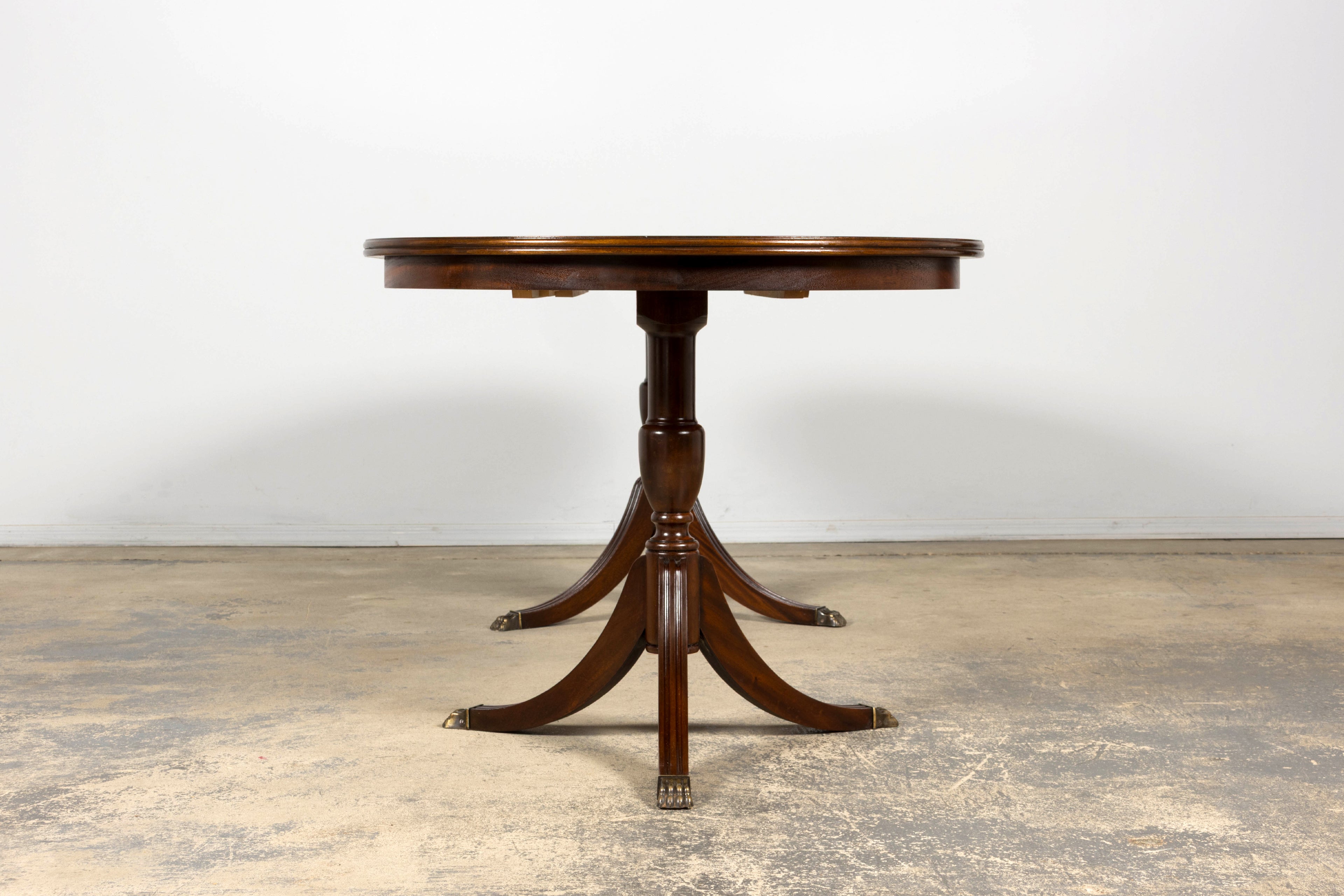 Mid-Century English Georgian Style Mahogany Double Pedestal Extendable Dining Table