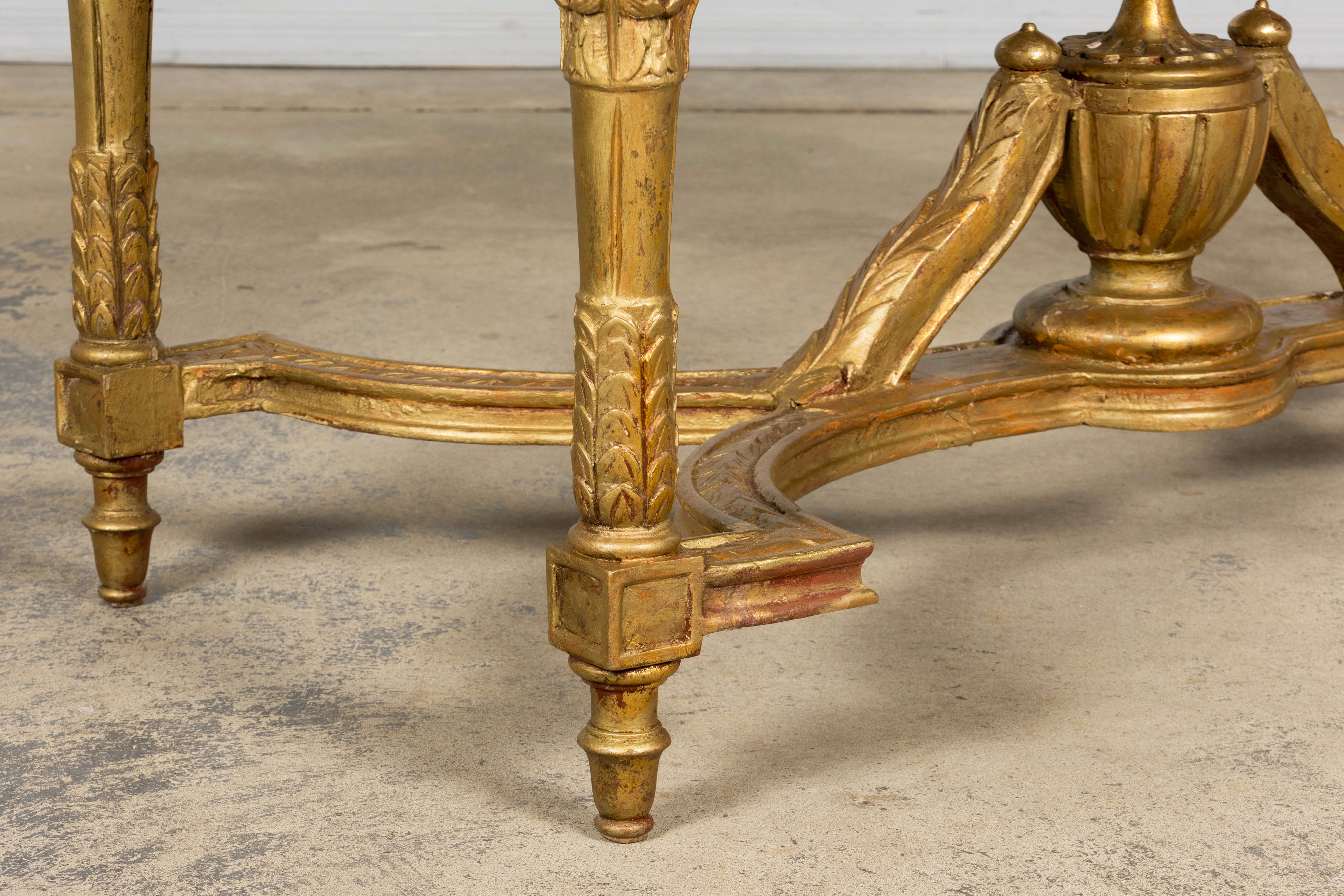 Mid 19th Century French Napoleon III Giltwood Coffee Table with Rouge Marble Top, Provence