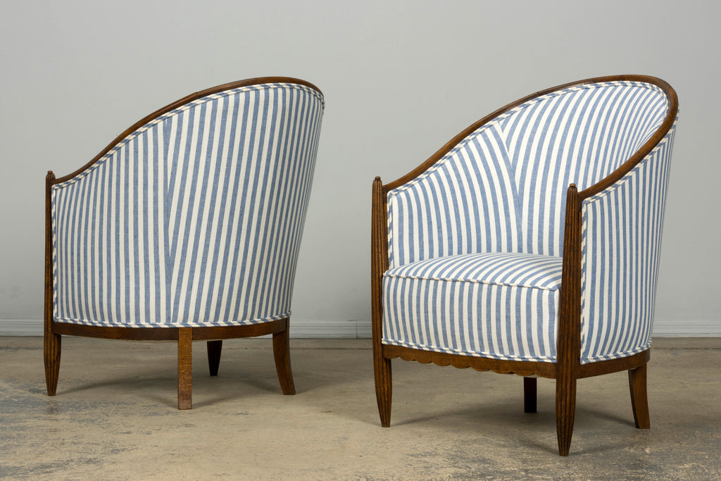 Pair of French Art Deco Maple Gondola Barrel Chairs, Provence, circa 1925