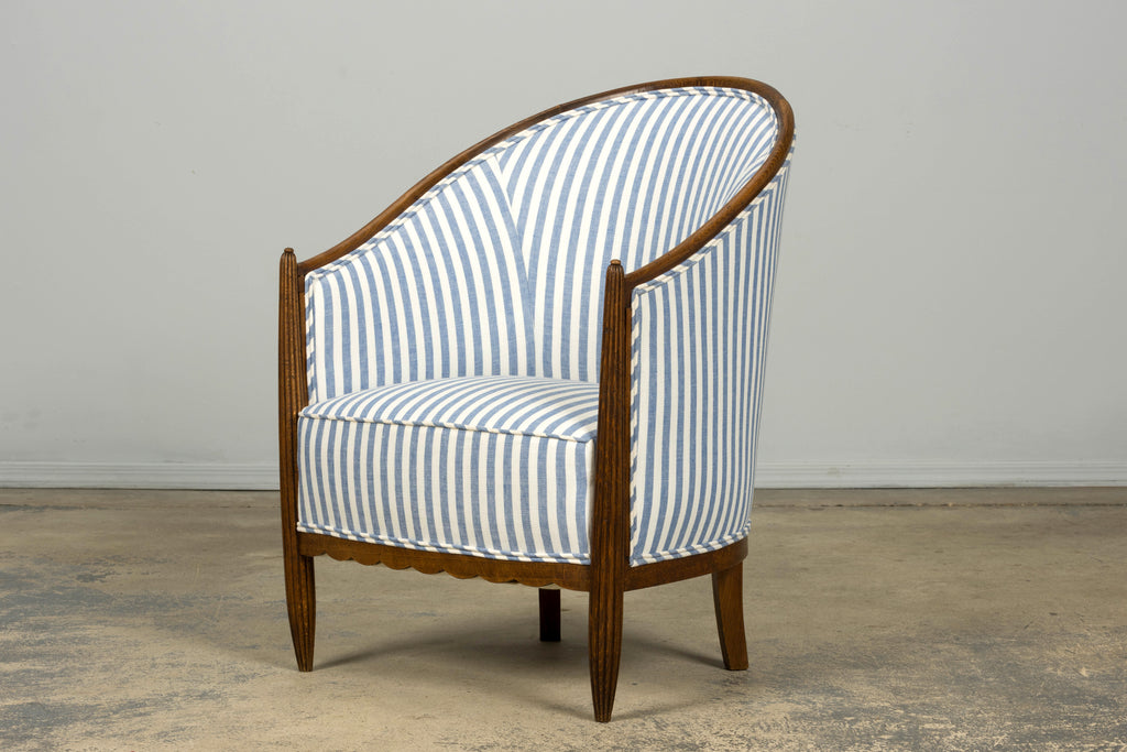 Pair of French Art Deco Maple Gondola Barrel Chairs, Provence, circa 1925