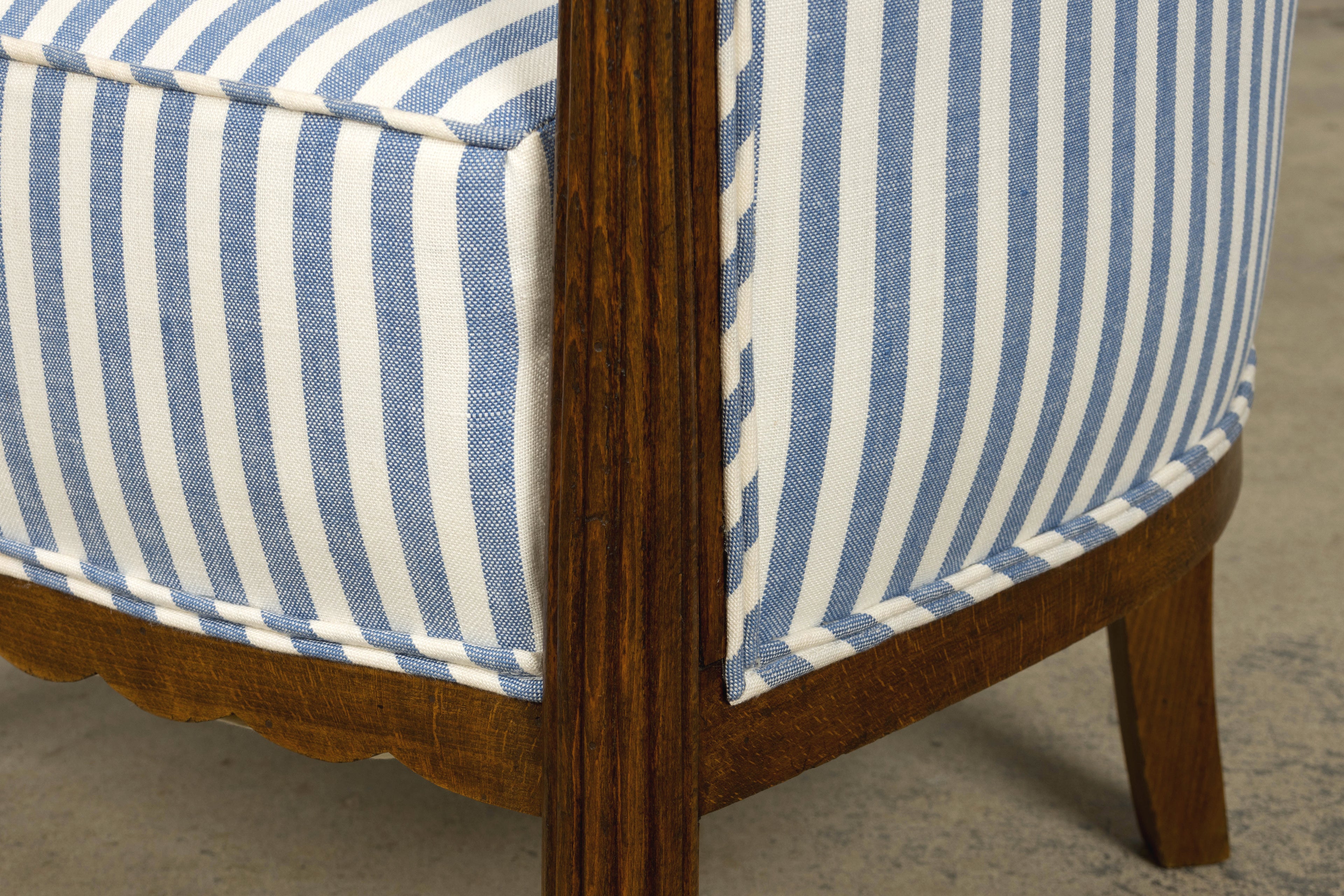 Pair of French Art Deco Maple Gondola Barrel Chairs, Provence, circa 1925