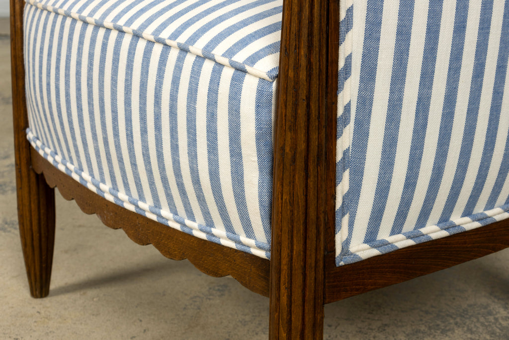 Pair of French Art Deco Maple Gondola Barrel Chairs, Provence, circa 1925