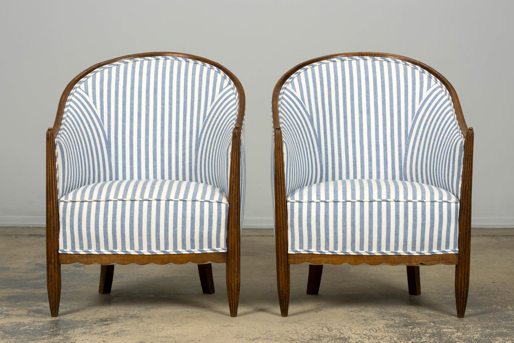 Pair of French Art Deco Maple Gondola Barrel Chairs, Provence, circa 1925