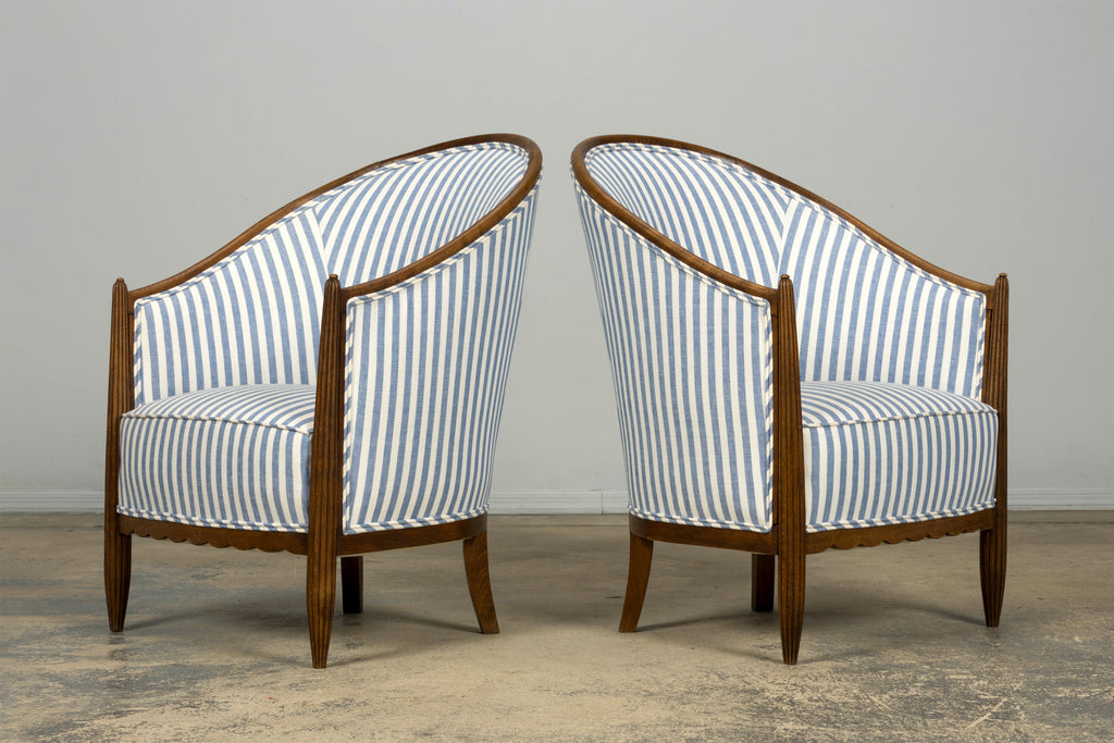 Pair of French Art Deco Maple Gondola Barrel Chairs, Provence, circa 1925