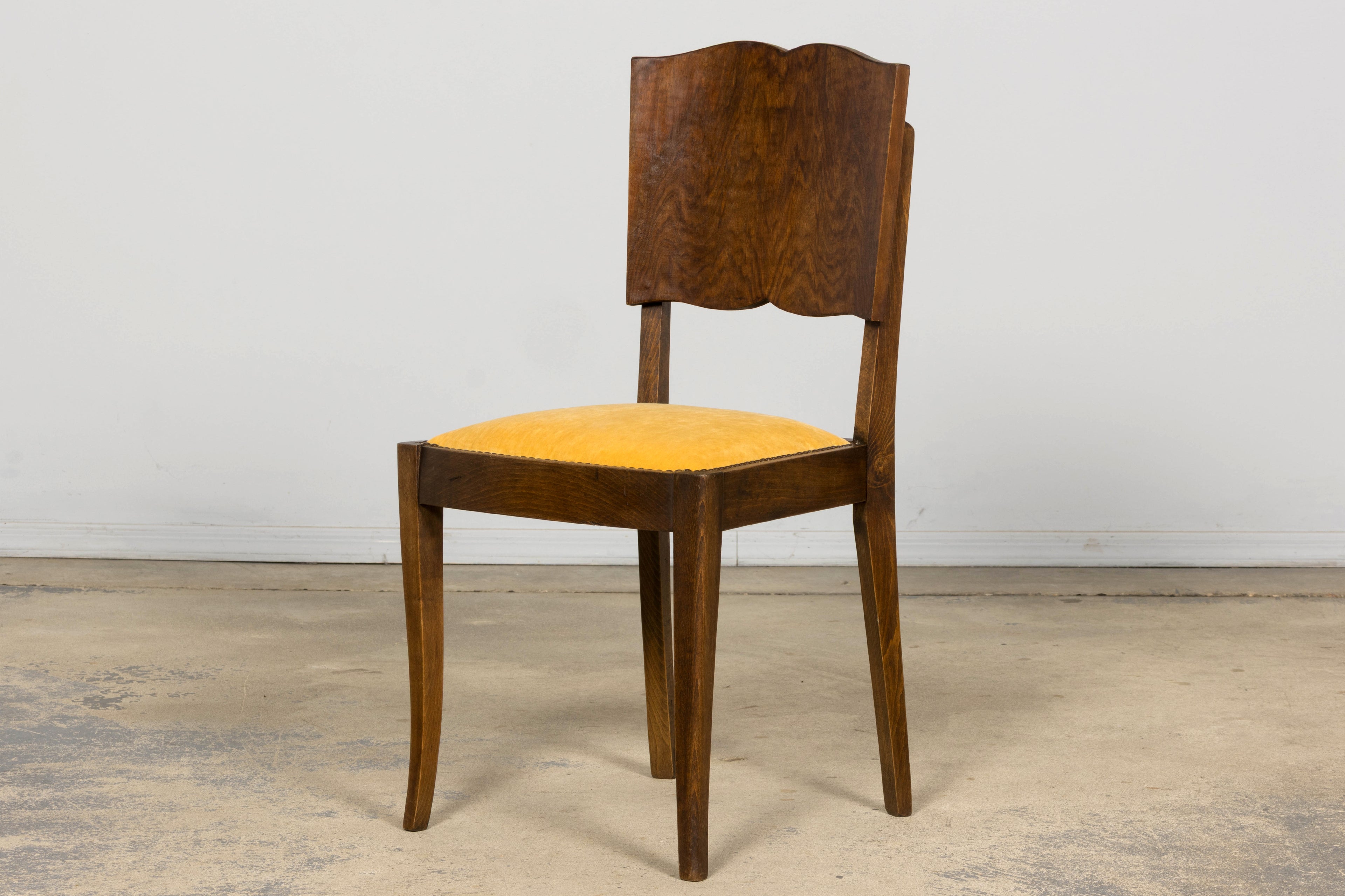 Pair of 1930s French Art Deco Mustache-Back Oak and Walnut Side Accent Chairs
