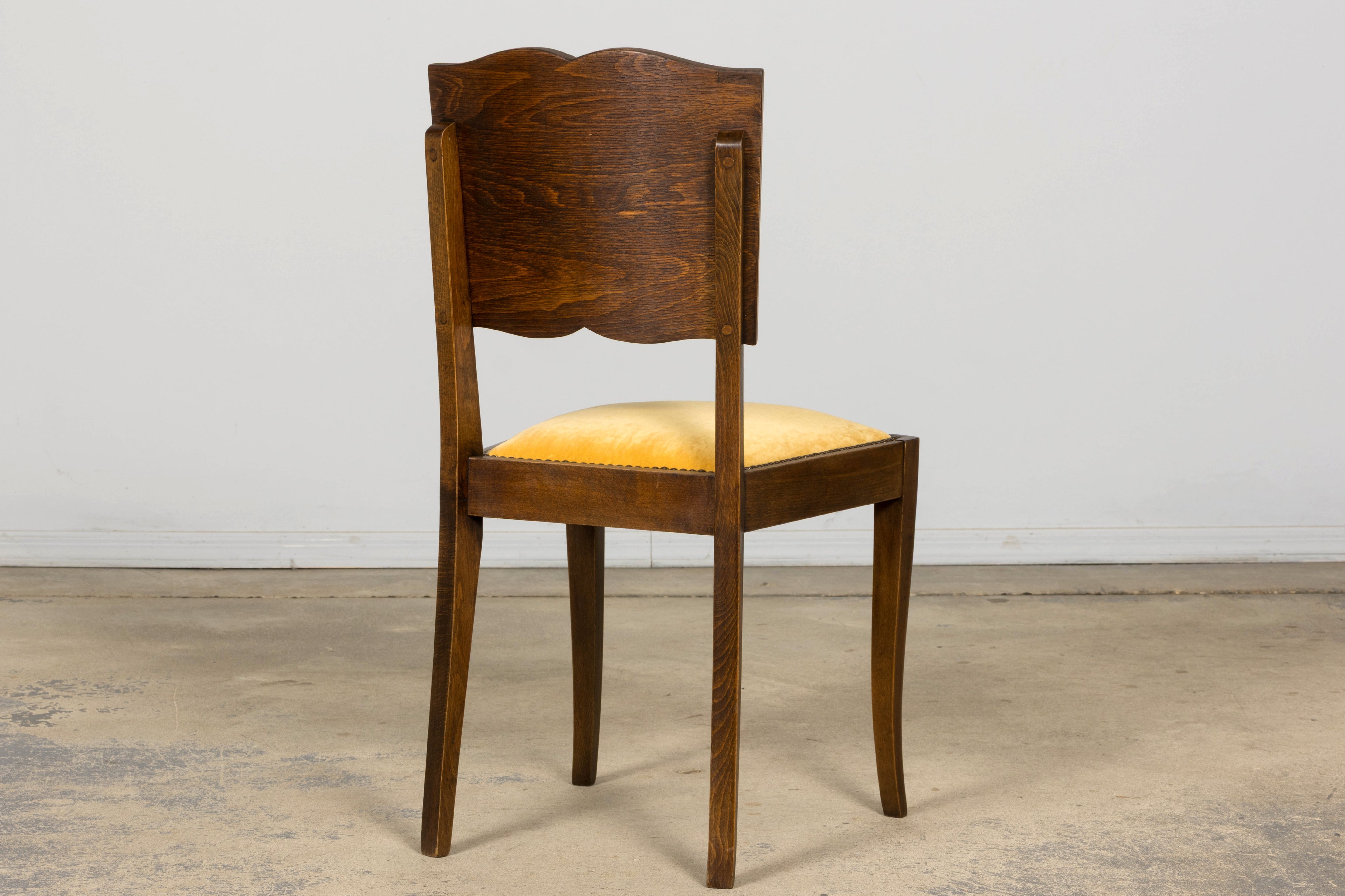 Pair of 1930s French Art Deco Mustache-Back Oak and Walnut Side Accent Chairs