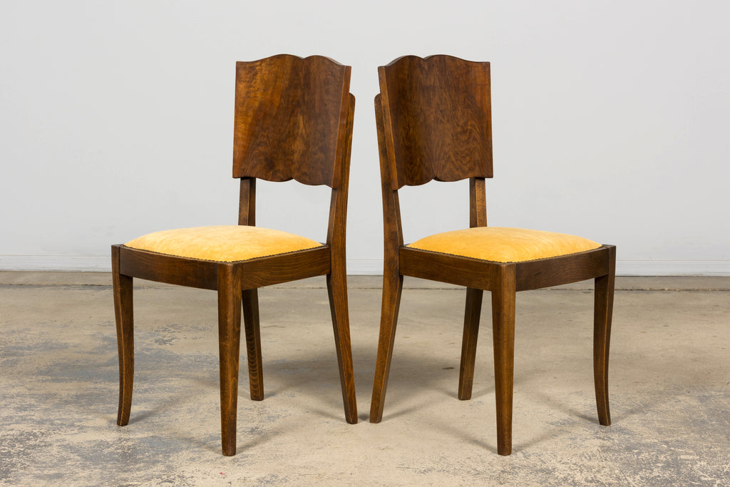 Pair of 1930s French Art Deco Mustache-Back Oak and Walnut Side Accent Chairs
