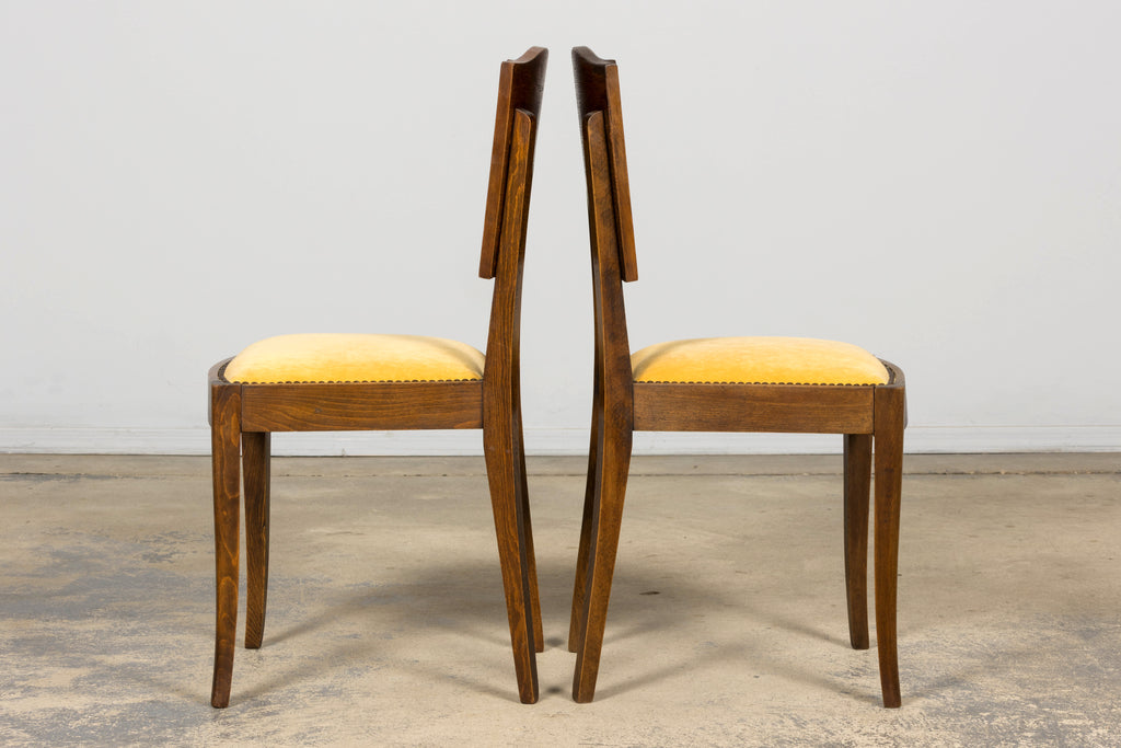 Pair of 1930s French Art Deco Mustache-Back Oak and Walnut Side Accent Chairs