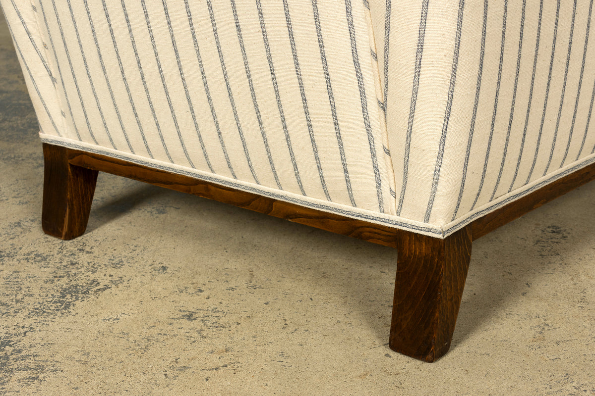 Pair of 1930s French Art Deco Oak Lounge Chairs in Blue Striped Fabric