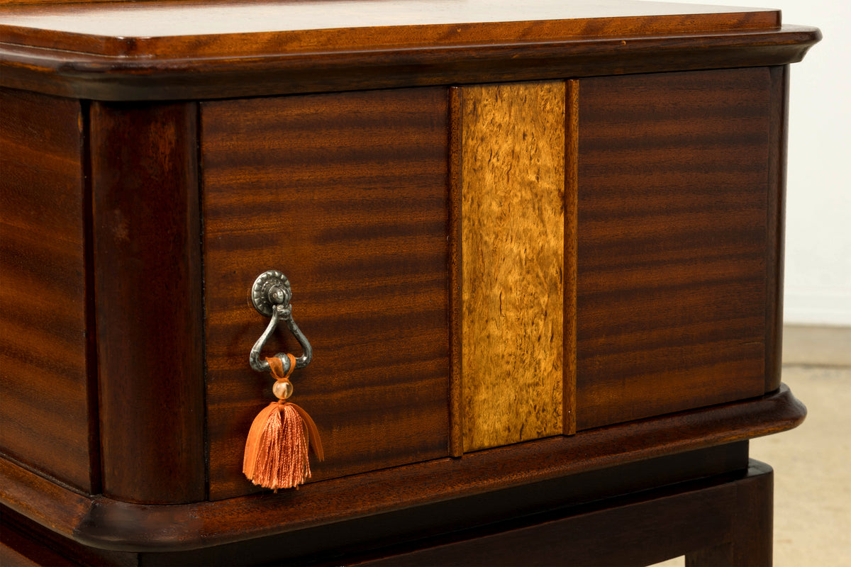 Pair of French Art Deco Mahogany and Burl Wood Nightstands, 1930s