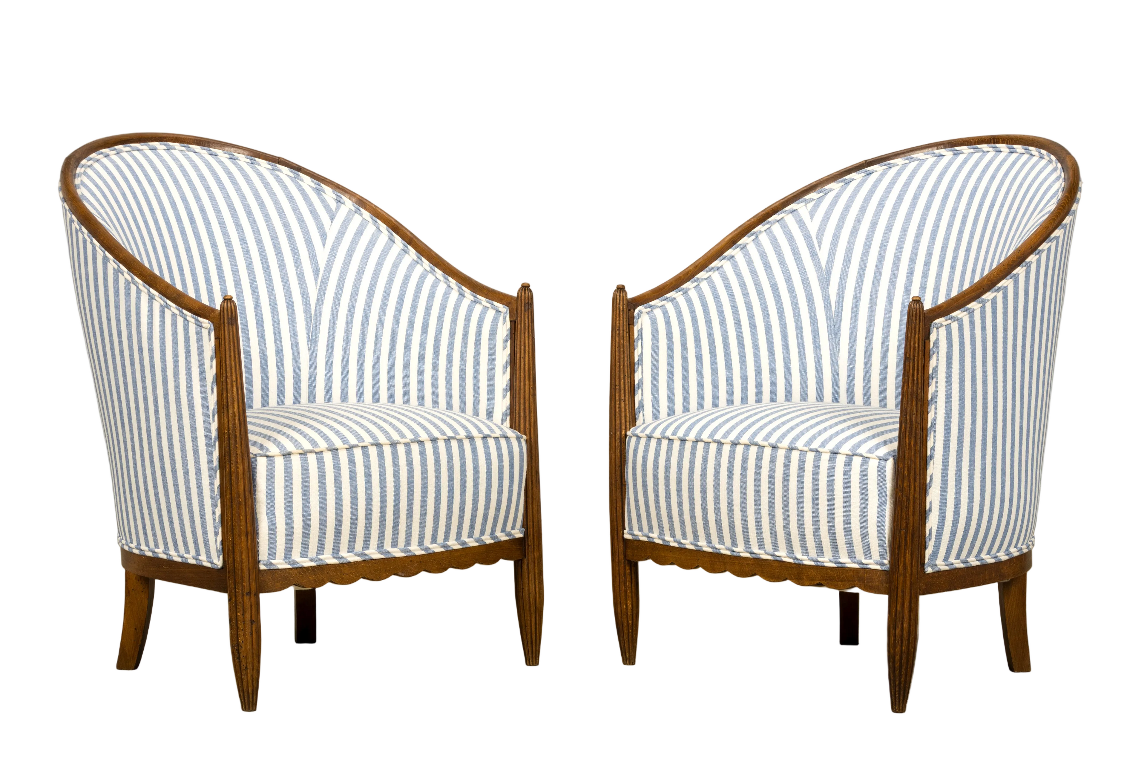 Pair of French Art Deco Maple Gondola Barrel Chairs, Provence, circa 1925
