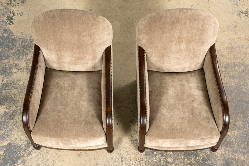 Pair of French Art Deco Mohair Club Chairs with Ottoman, Paris, 1930s