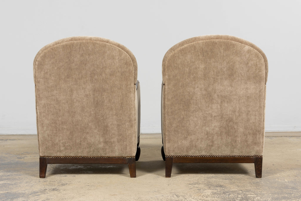 Pair of French Art Deco Mohair Club Chairs with Ottoman, Paris, 1930s