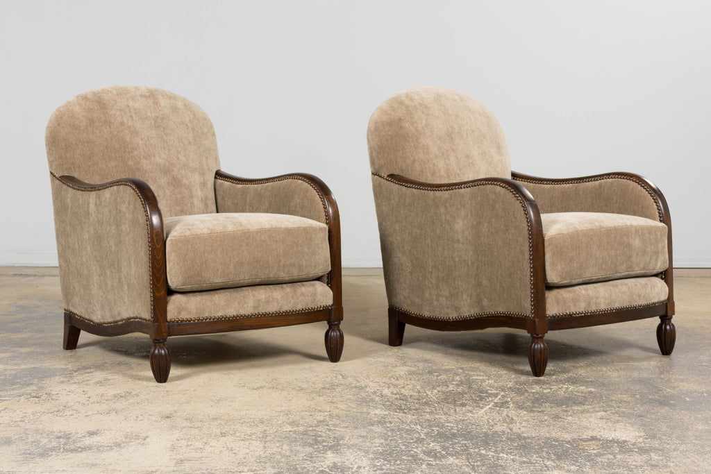 Pair of French Art Deco Mohair Club Chairs with Ottoman, Paris, 1930s