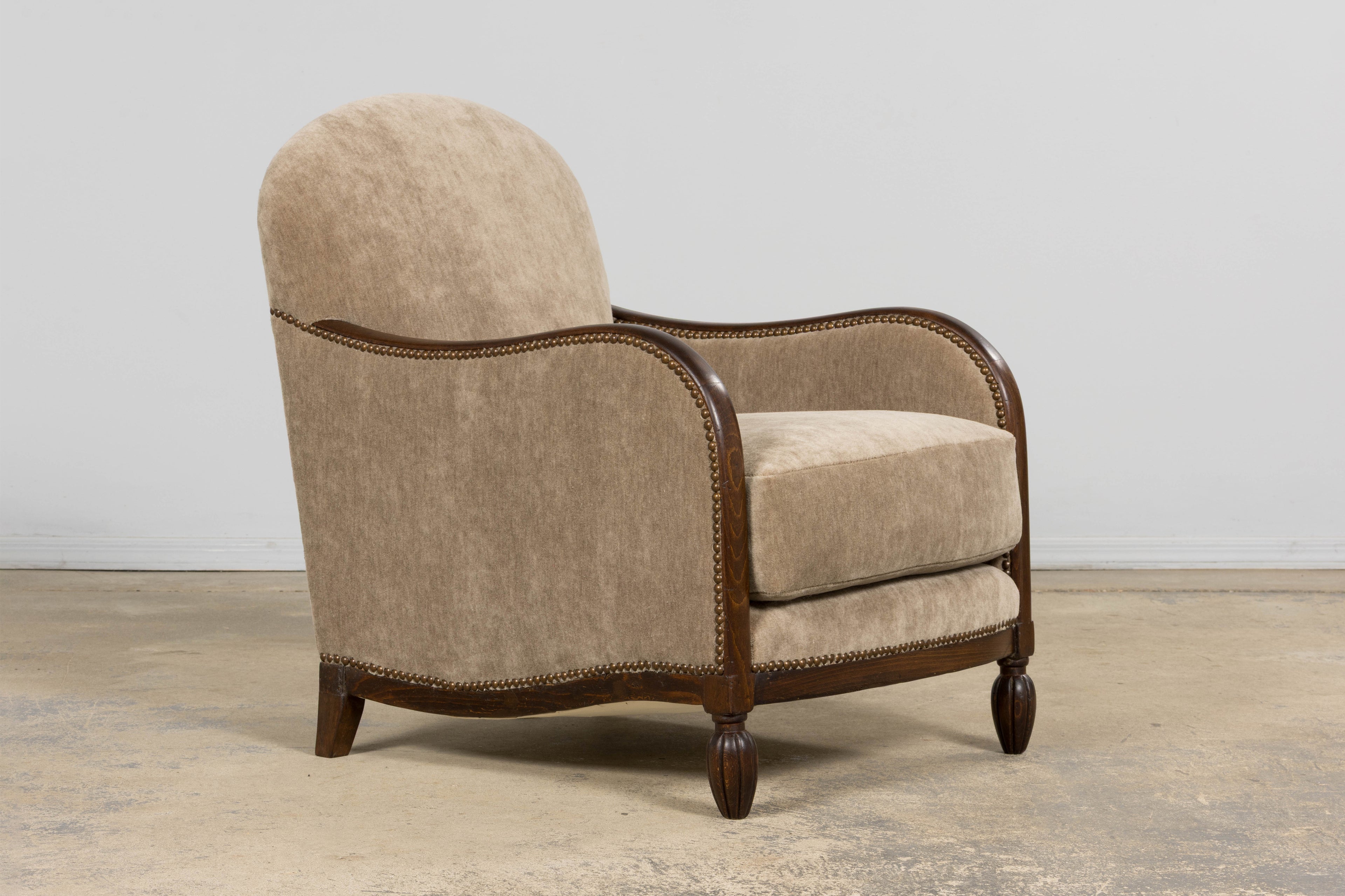 Pair of French Art Deco Mohair Club Chairs with Ottoman, Paris, 1930s