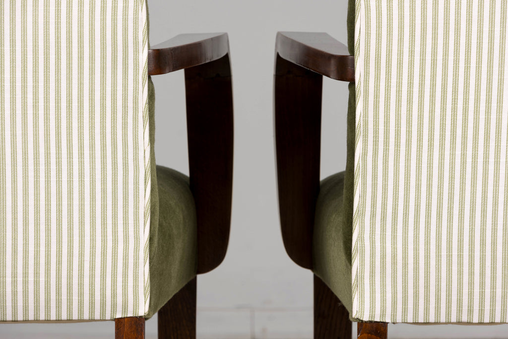 Pair of French Art Deco Oak Armchairs in Olive Green Mohair, 1930s