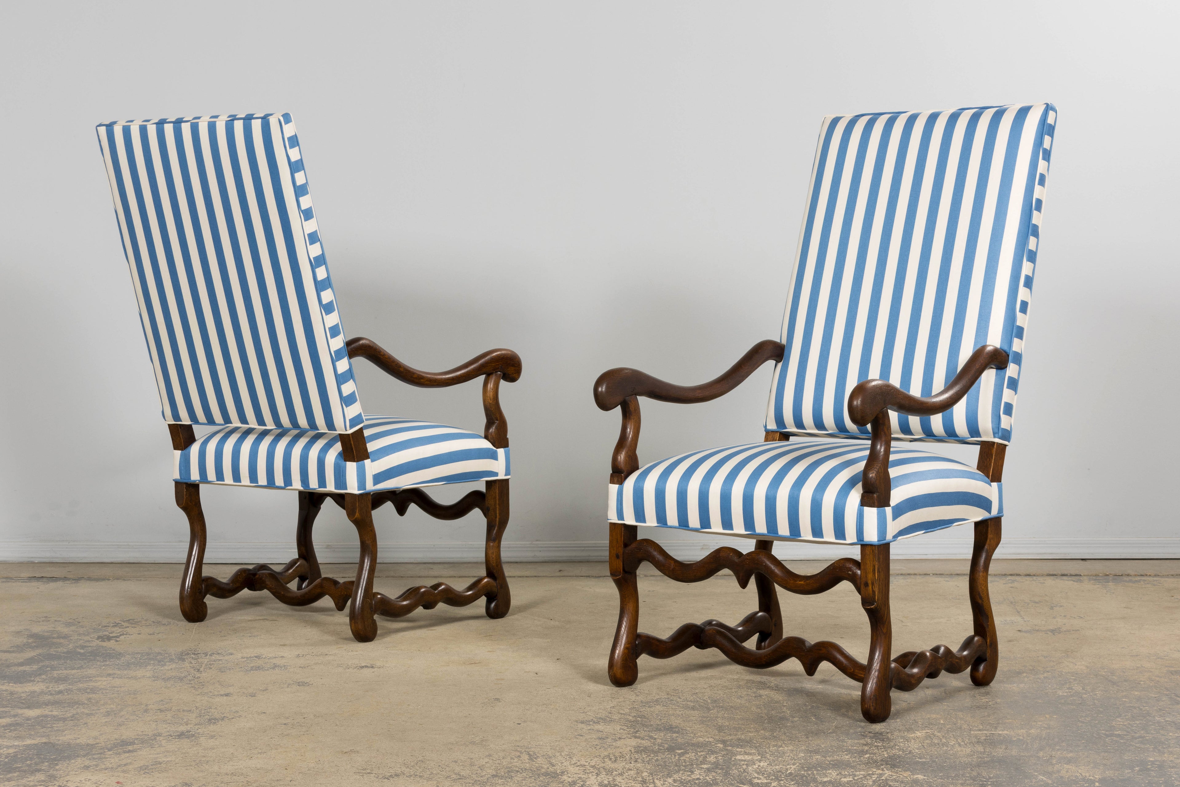 Pair of Late 19th Century French Louis XIII Style Oak Armchairs, Os de Mouton