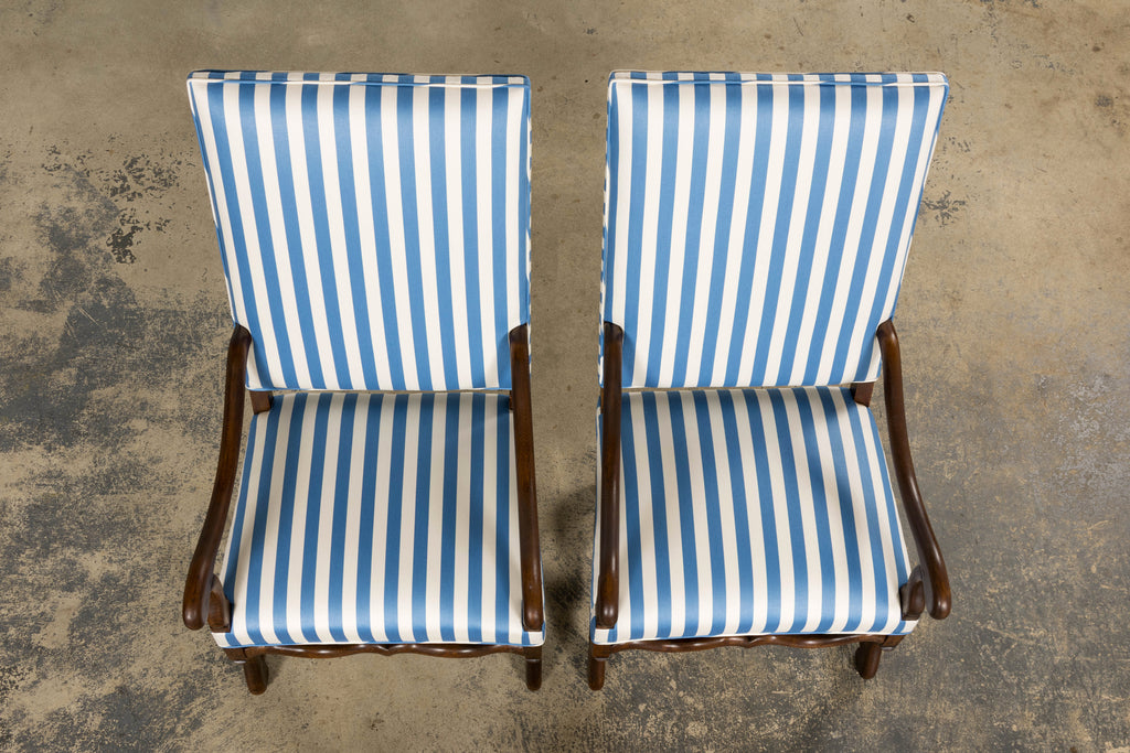 Pair of Late 19th Century French Louis XIII Style Oak Armchairs, Os de Mouton
