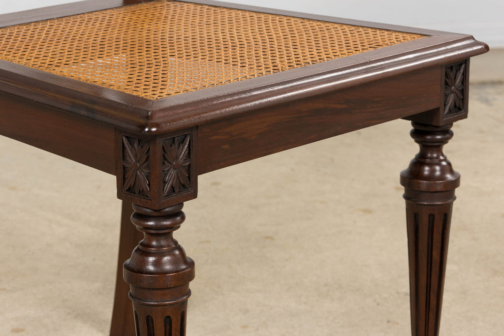 Set of Eight 19th Century French Napoléon III Mahogany Dining Chairs